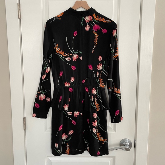 H&M Floral Peplum Long Sleeve Dress Size 8 - Picture 4 of 7